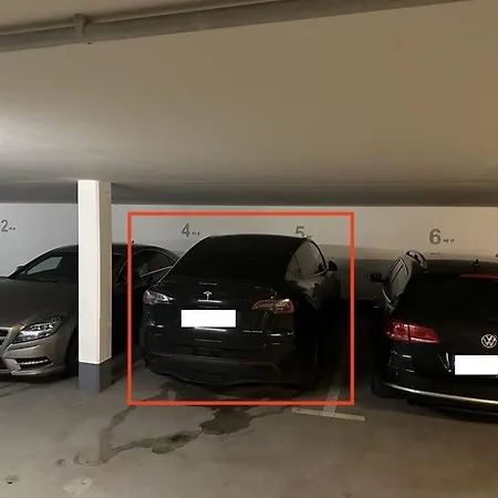 Luxury & Design With Sea View 度假居 *