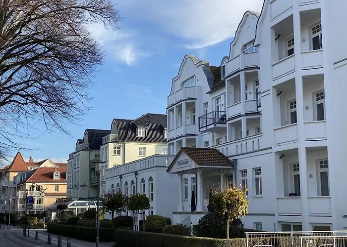 Luxury & Design With Sea View Ferienhaus